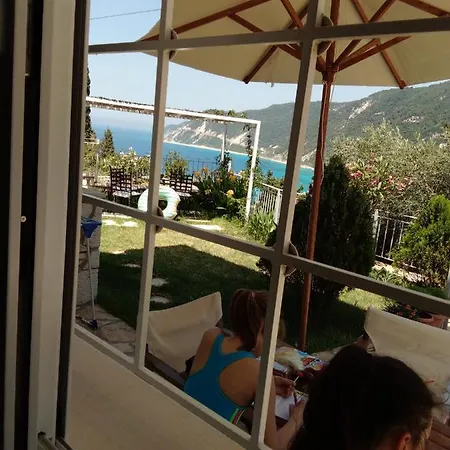 Villa Deep Blue Agios Nikitas